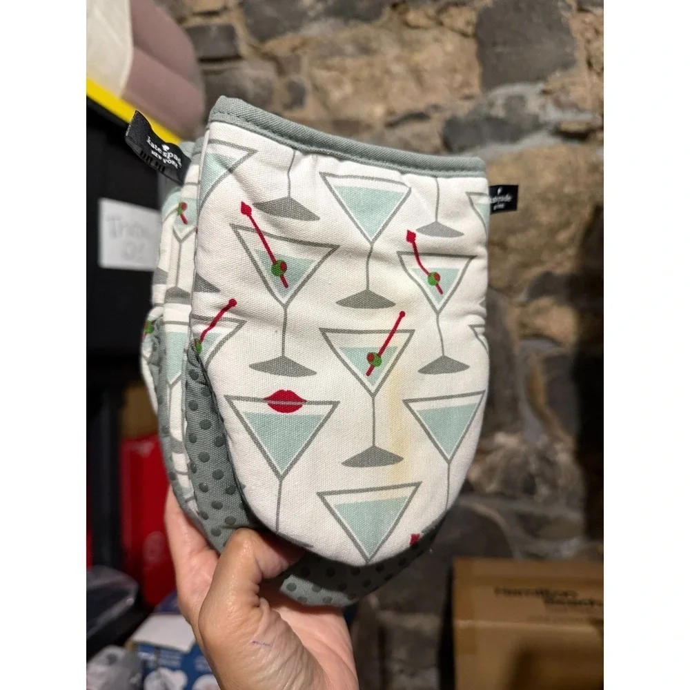 Kate Spade Martini Glass Mini Oven Mitts Set of 2 Grey Silicone Grip Red Olive